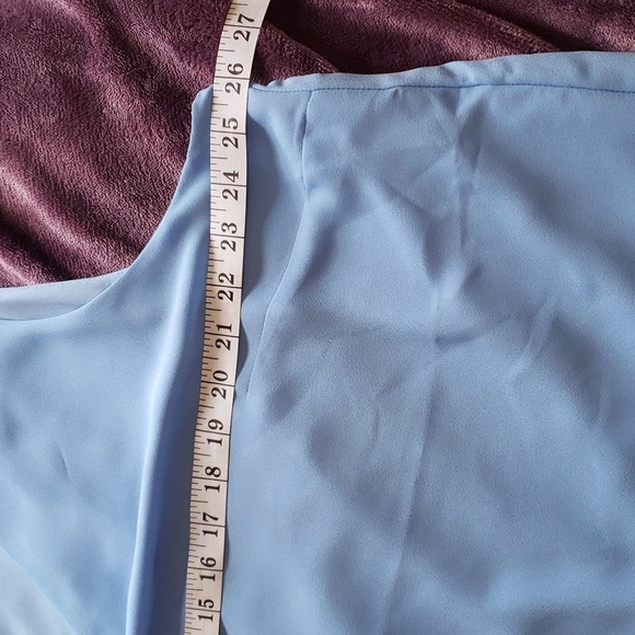 Csto. NWOT.   Blue: V-Neck; Lined; High-Low; Sleeveless Top. Size 22/24. - Picture 8 of 13